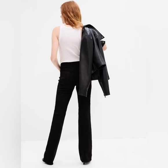 NWT! GAP Black Stretch Boot Leg Mid-Rise Jeans - Multiple Sizes 🩵 - Picture 2 of 10